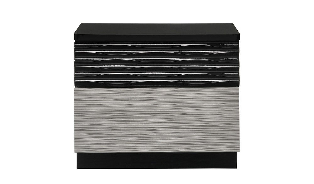 Roma Modern Bed by J&M Furniture - view 5