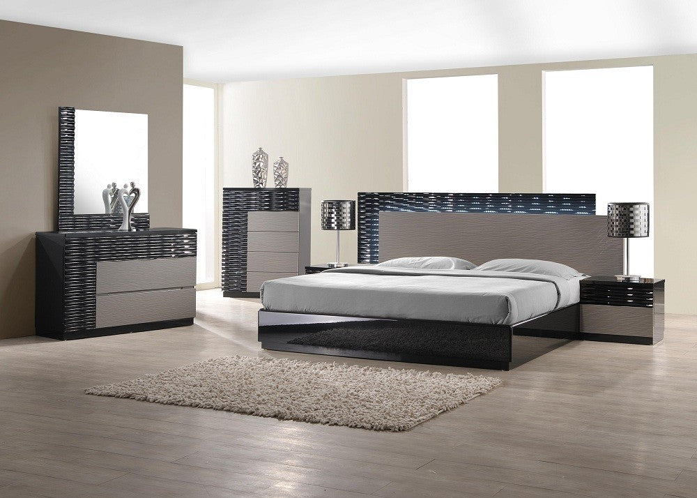 Roma Modern Bed by J&M Furniture - view 2