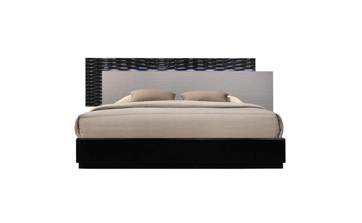 Roma Modern Bed by J&M Furniture - view 3