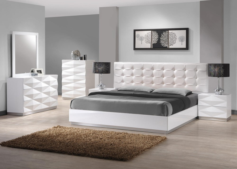 Verona Modern Bed by J&M Furniture - view 2