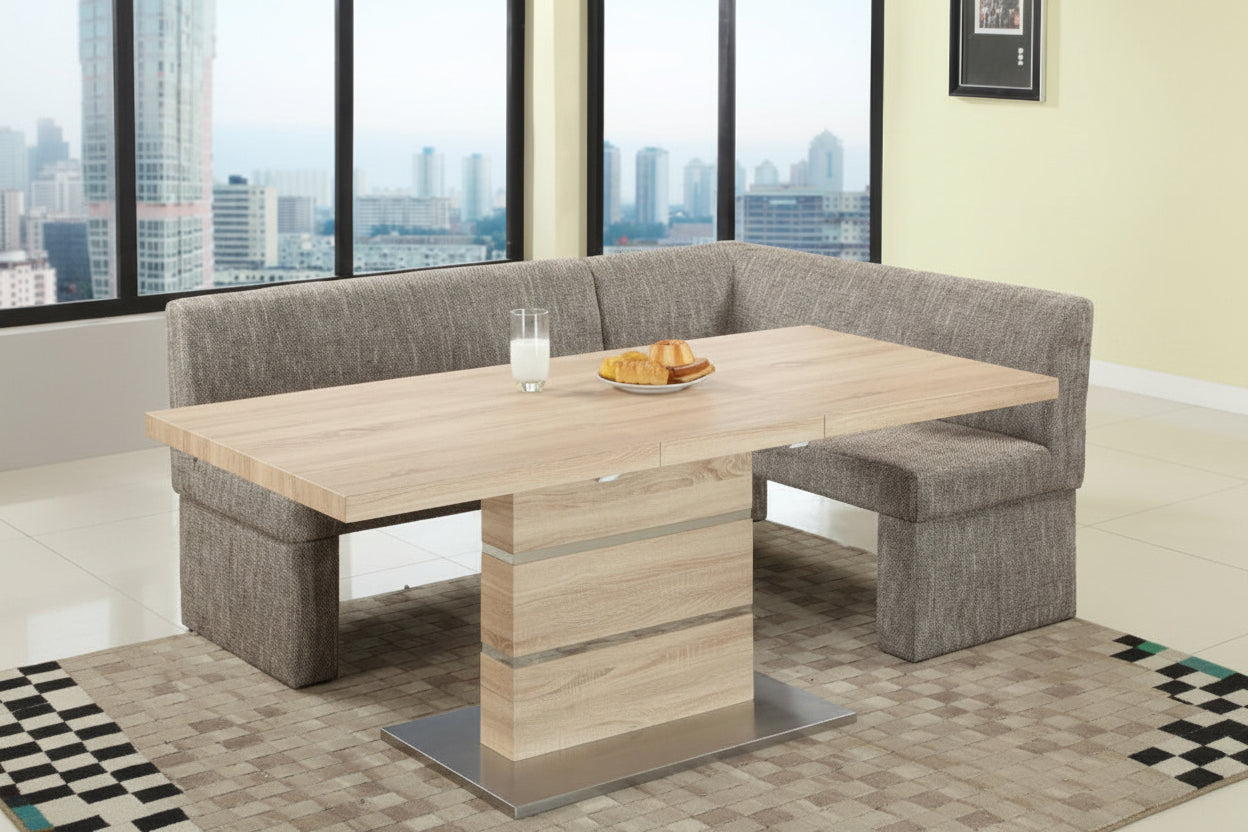 Labrenda dining table with the nook
