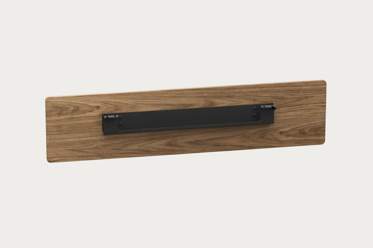 Luma 6767 back panel for the Luma collection office desks.