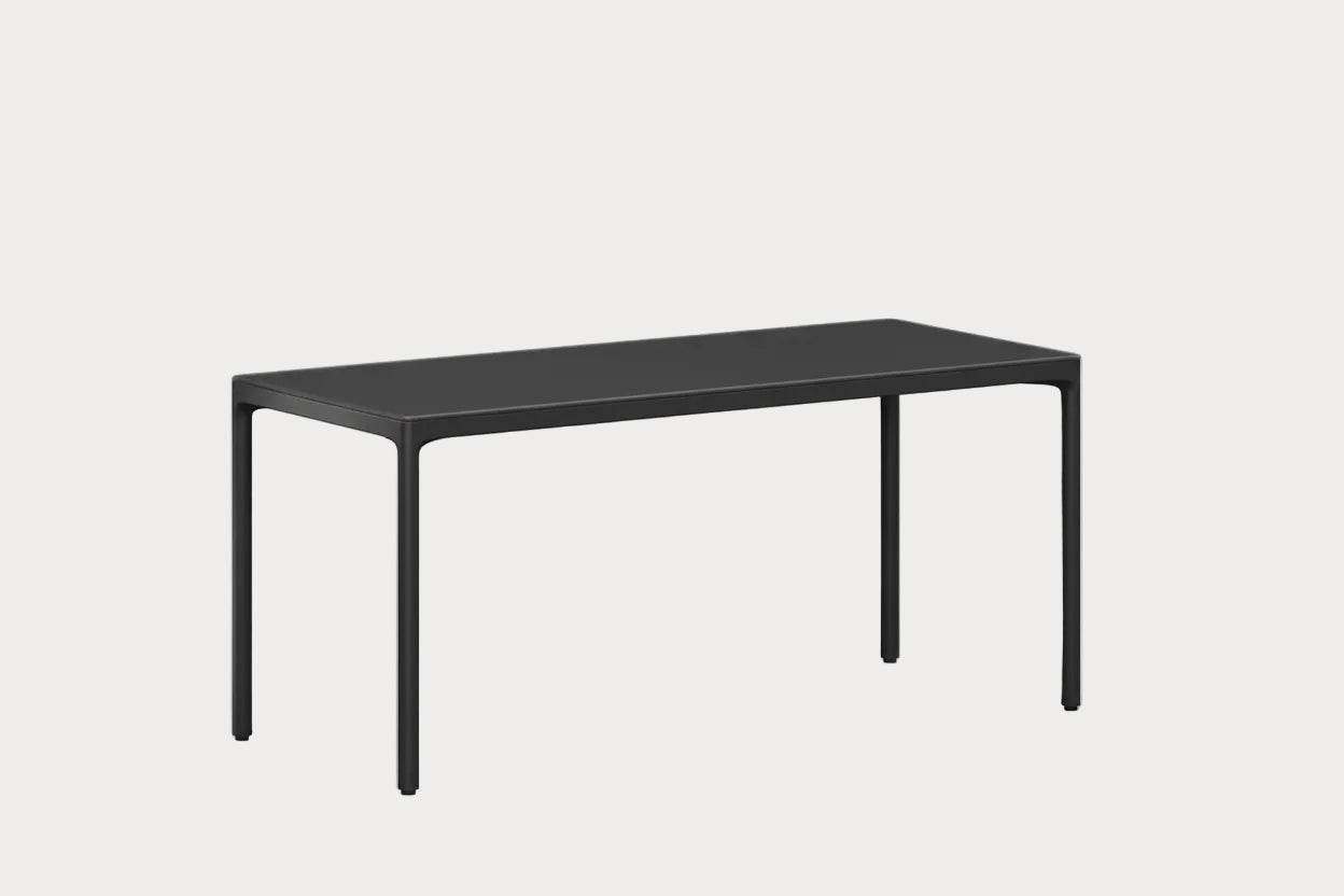 Luma 6762 S black rectangular table on a white background