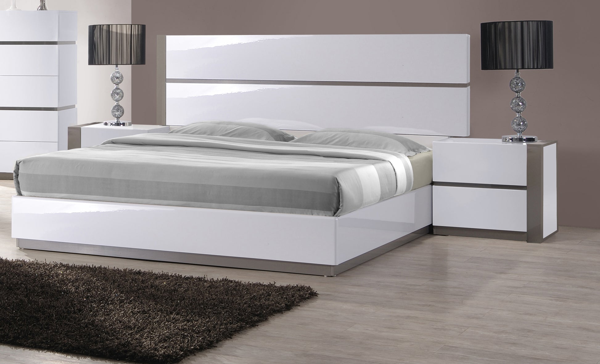 Chintaly Manila King Bed