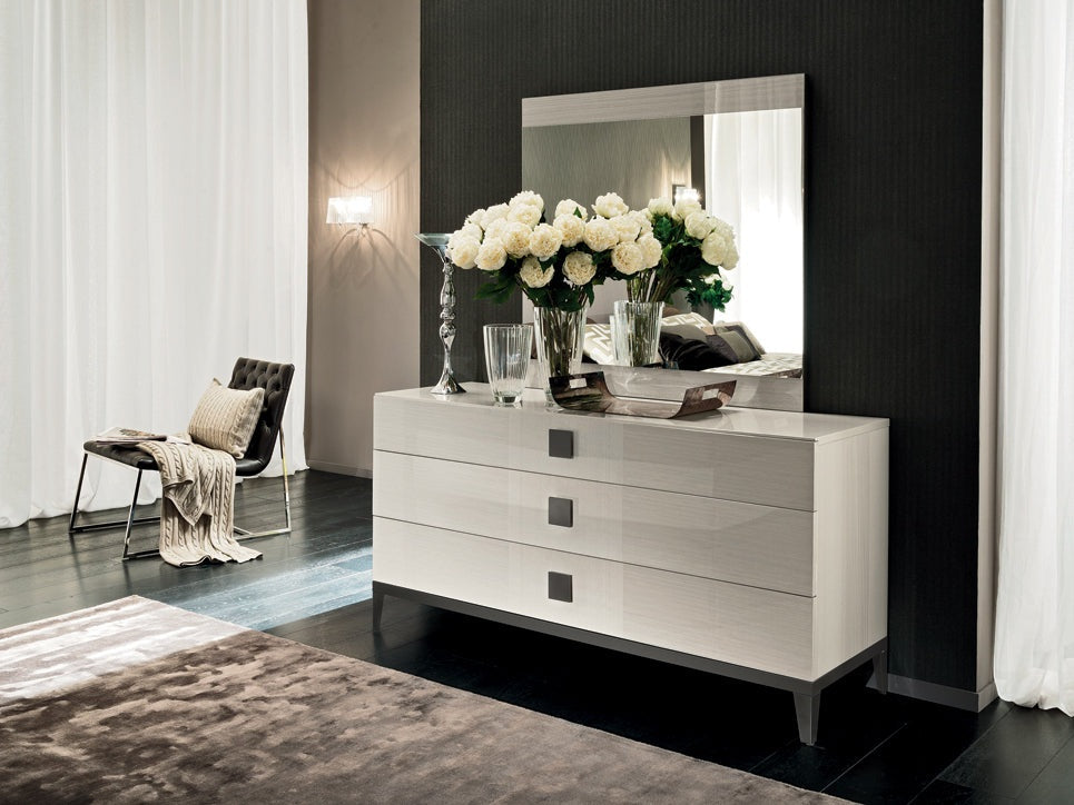 Mont Blanc Dresser by Alf Da Fre