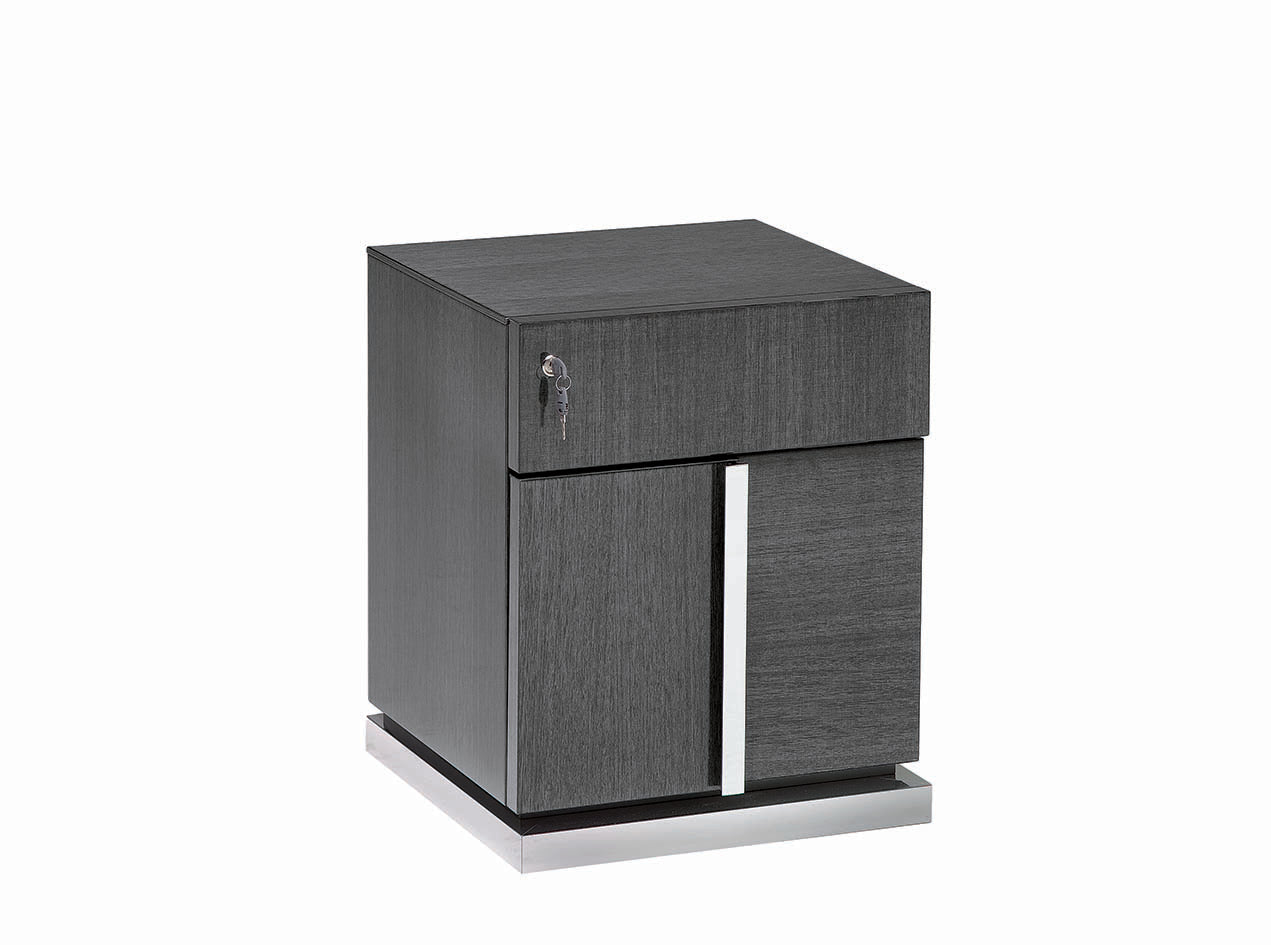 Monte Carlo Office Desk