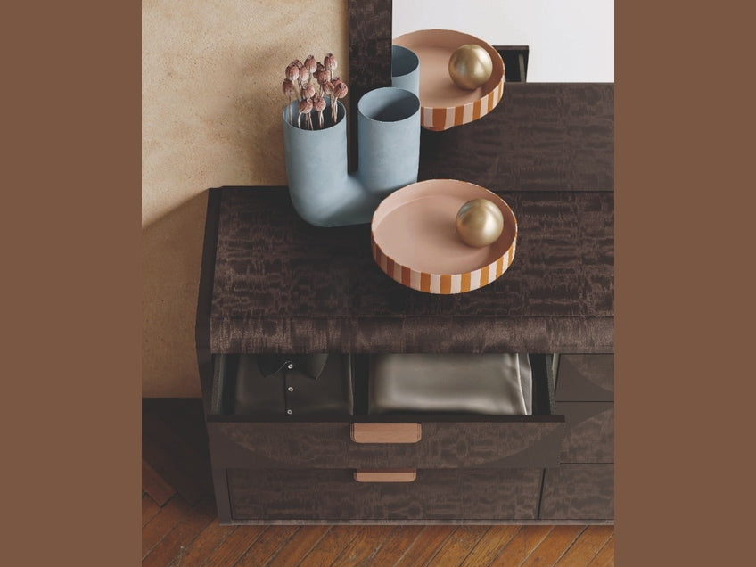 NYX Modern Dresser