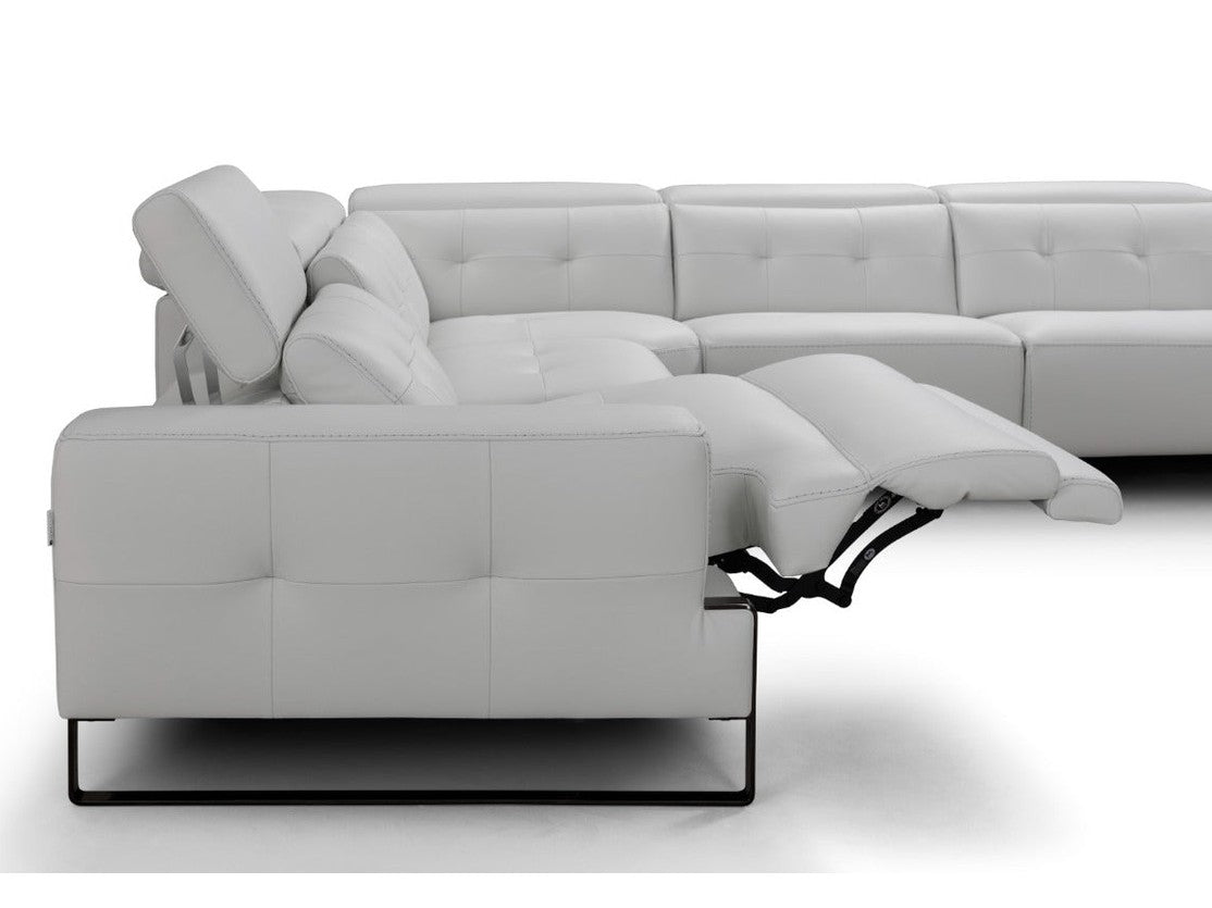 Incanto I772 Leather Sectional with Recliners, Light Grey