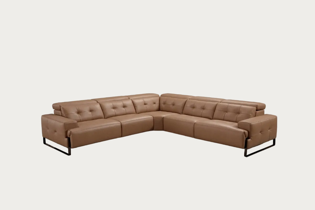 Incanto I772 Leather Sectional with Recliners in Caramel Leather
