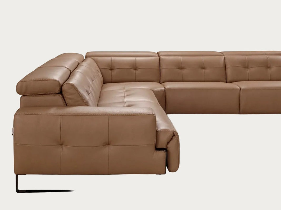 Incanto I772 Leather Sectional with Recliners in Caramel Leather