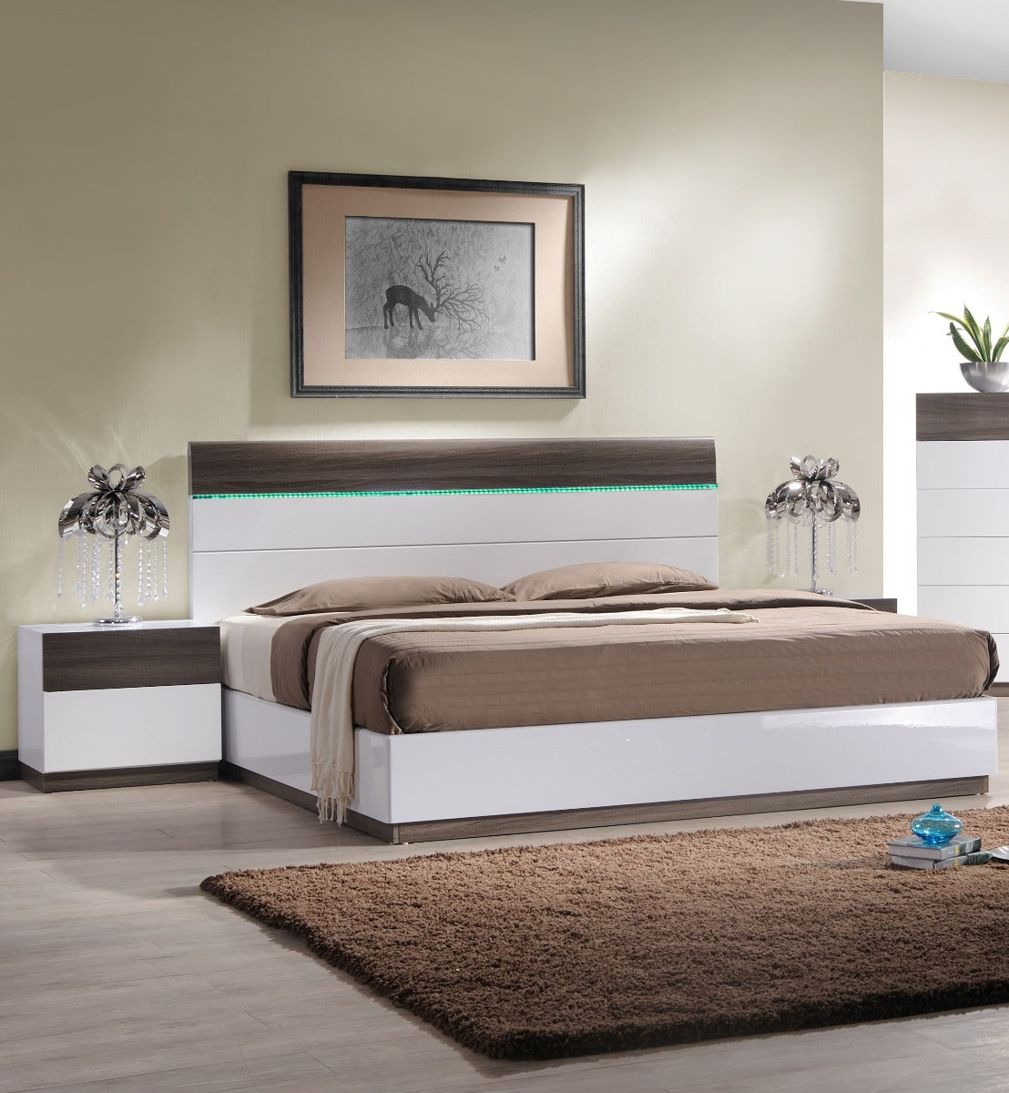 Sanremo Platform Bed B