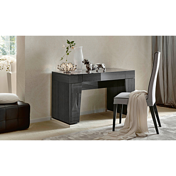 Montecarlo Dresser | ALF(+) DA FRE , $2,267.64, ALF, 